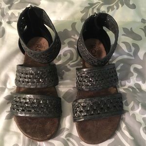 ROAN SANDALS